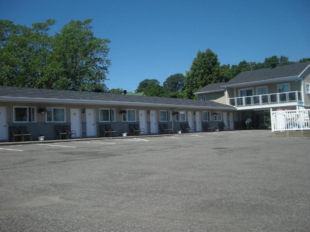 Motel Chevalier Ciudad de Quebec Exterior foto